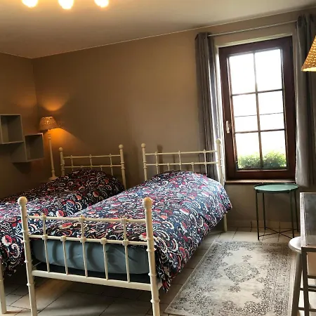 Au Coeur Des Collines, Charmette *