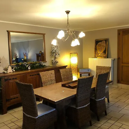 Au Coeur Des Collines, Charmette 펜션 엘레젤레스