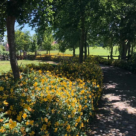 Au Coeur Des Collines, Charmette Casa de Férias *