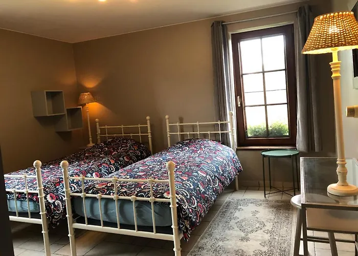 Au Coeur Des Collines, Charmette *